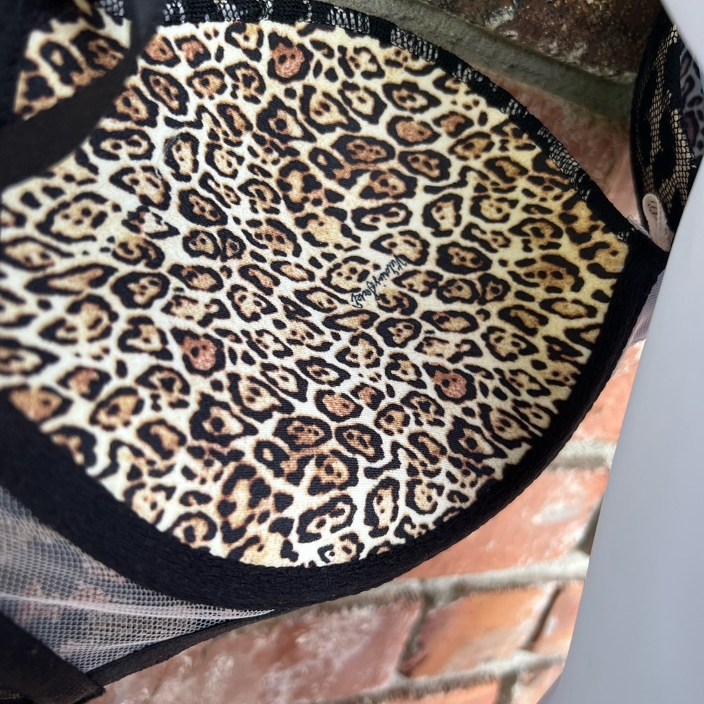 Victoria Secret very sexy padded demi animal print bra size 34D - Picture 6 of 6